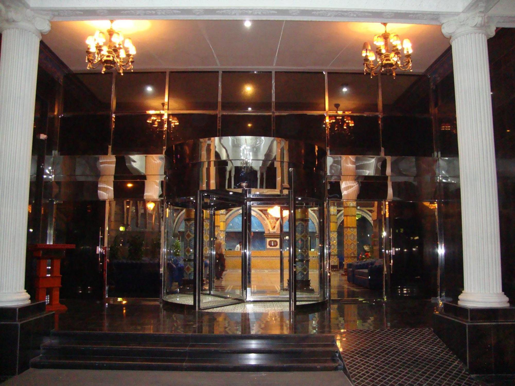 Gulf Gate Hotel Manama Exteriör bild